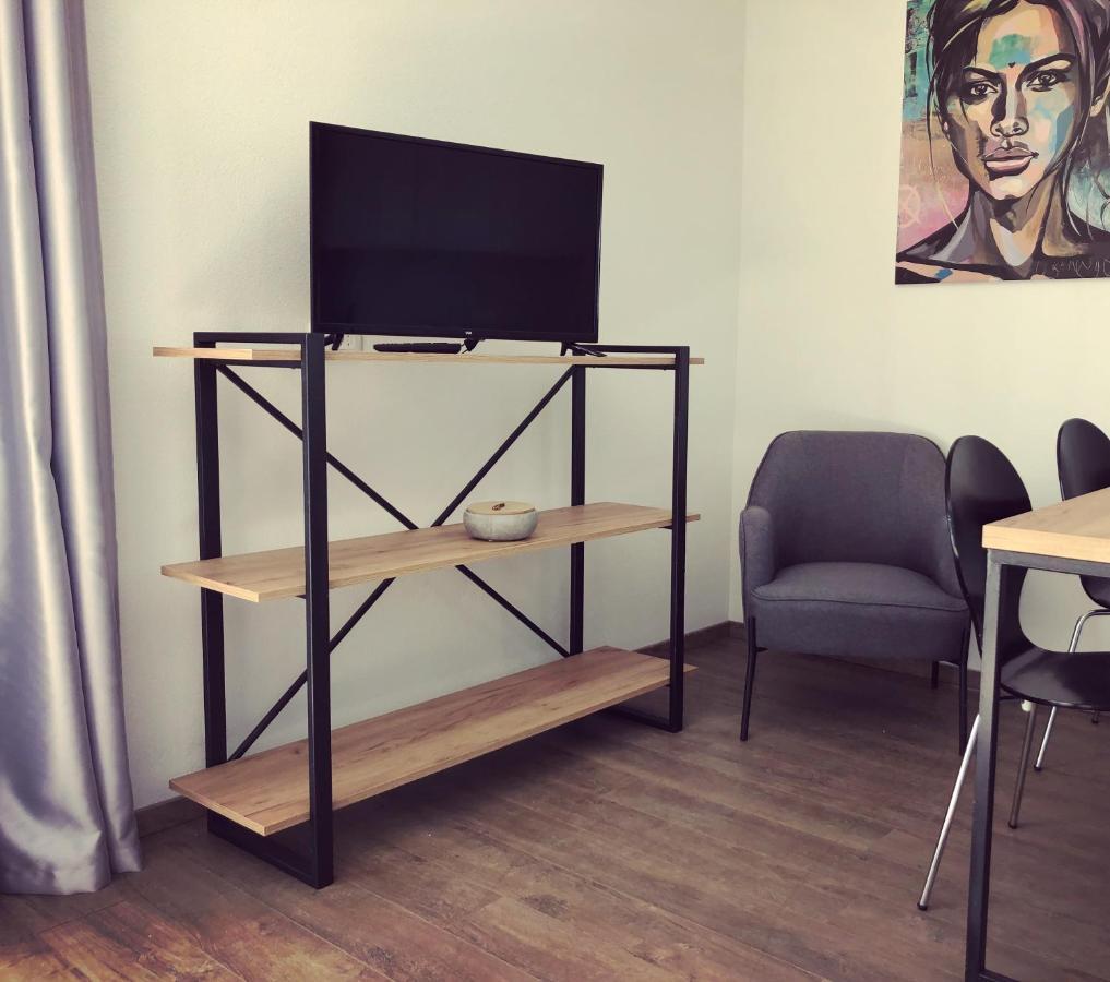 באר Apartments Mrdak מראה חיצוני תמונה
