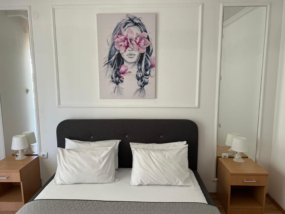 באר Apartments Mrdak מראה חיצוני תמונה